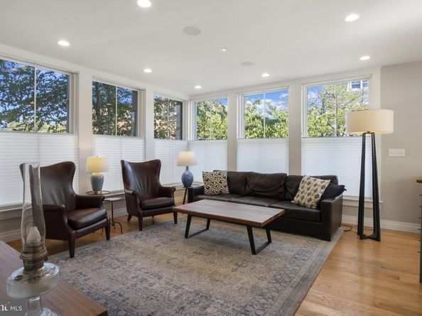 325 N N. Columbus Street, Alexandria VA 22314