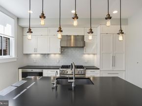 325 N N. Columbus Street, Alexandria VA 22314
