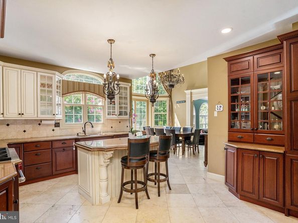 1150 Walnut Farm Road, Ambler PA 19002
