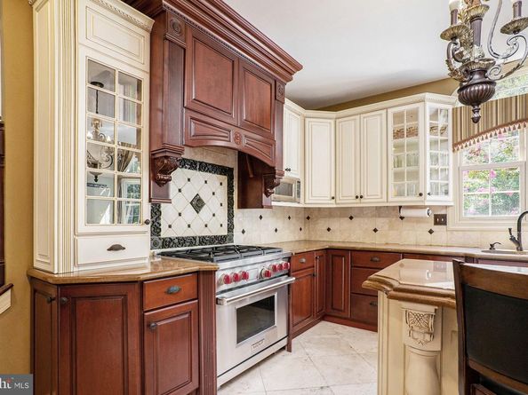 1150 Walnut Farm Road, Ambler PA 19002