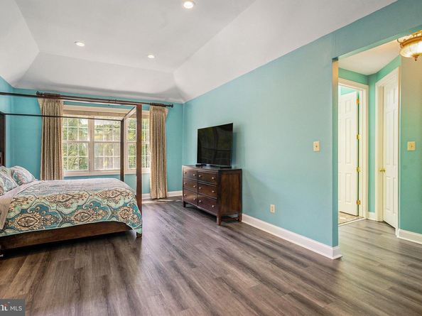 1150 Walnut Farm Road, Ambler PA 19002