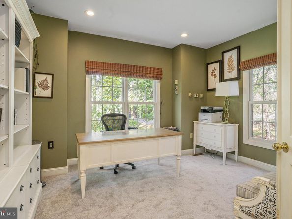 1150 Walnut Farm Road, Ambler PA 19002