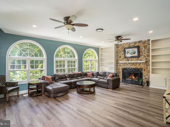 1150 Walnut Farm Road, Ambler PA 19002