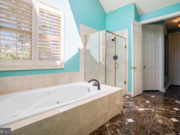1150 Walnut Farm Road, Ambler PA 19002