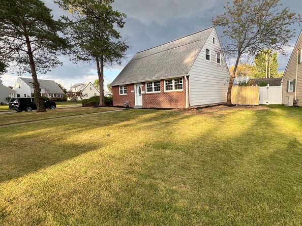 810 Quince Lane, Secane PA 19018