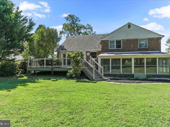 200 N State Road, Springfield PA 19064