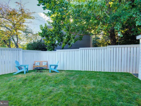 1551 Poplar Grove Drive, Reston VA 20194
