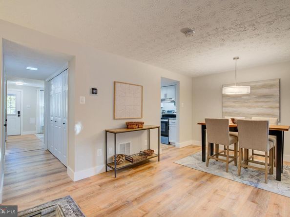 1551 Poplar Grove Drive, Reston VA 20194