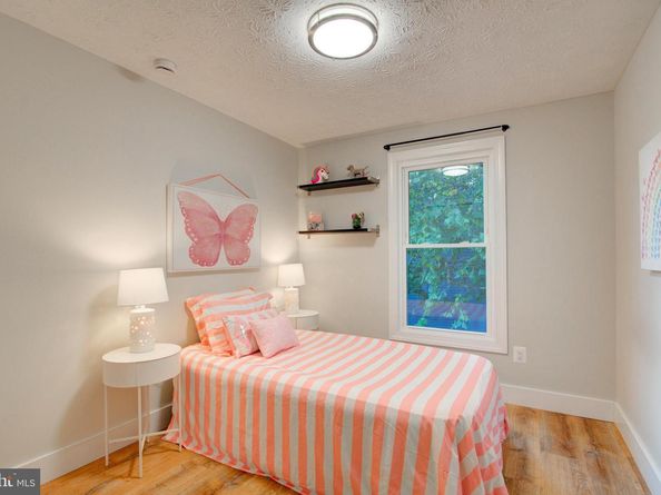 1551 Poplar Grove Drive, Reston VA 20194
