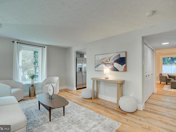 1551 Poplar Grove Drive, Reston VA 20194