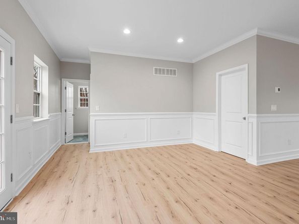510 Walnut Avenue, Feasterville Trevose PA 19053