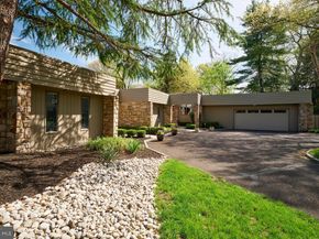 860 Dukes Drive, Yardley PA 19067
