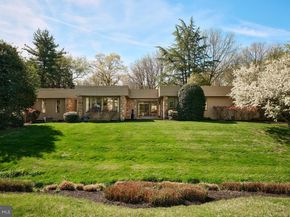 860 Dukes Drive, Yardley PA 19067