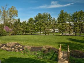 860 Dukes Drive, Yardley PA 19067