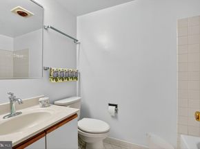 301 S Reynolds Street 611, Alexandria VA 22304