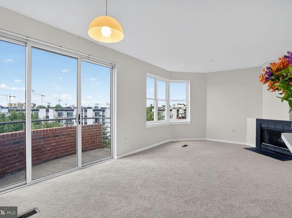 301 S Reynolds Street 611, Alexandria VA 22304