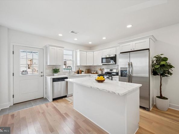 1432 S Newkirk Street, Philadelphia PA 19146