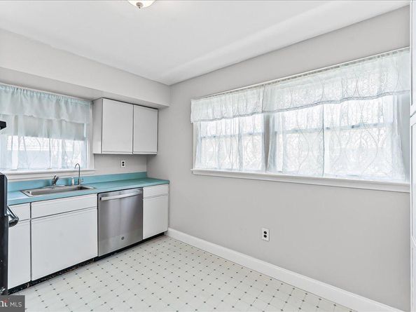 531 Springfield Avenue, Folsom PA 19033