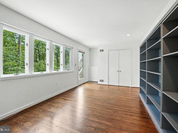 6702 Oregon Avenue NW, Washington DC 20015
