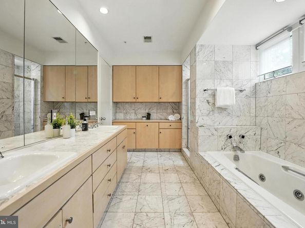 6702 Oregon Avenue NW, Washington DC 20015