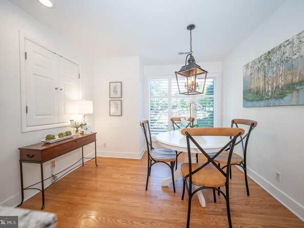 257 W Chelsea Circle, Newtown Square PA 19073