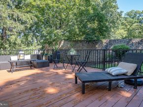 257 W Chelsea Circle, Newtown Square PA 19073