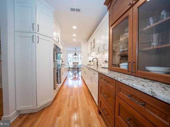 257 W Chelsea Circle, Newtown Square PA 19073