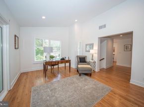 257 W Chelsea Circle, Newtown Square PA 19073