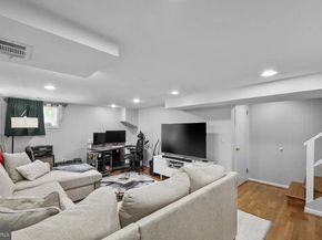 3223 Holly Hill Drive, Falls Church VA 22042