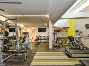 8380 Greensboro Drive 1017, Mclean VA 22102