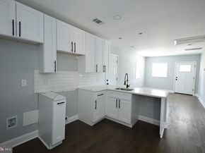 5100 Queens Stroll Place SE, Washington DC 20019