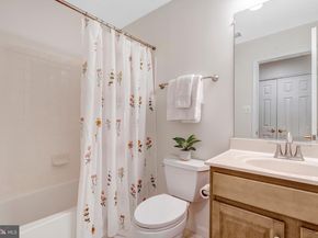104 Herndon Mills Circle, Herndon VA 20170