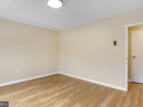 4201 Cathedral Avenue NW 212E, Washington DC 20016