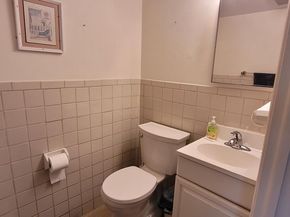 11920 Alberta Drive, Philadelphia PA 19154