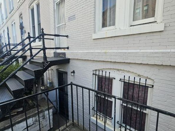 1746 V Street NW, Washington DC 20009