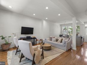 1712 M Street NE, Washington DC 20002
