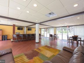 3330 Woodburn Village Drive 33, Annandale VA 22003