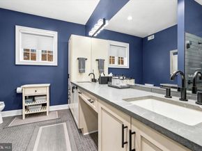 212 Gaskill Street, Philadelphia PA 19147