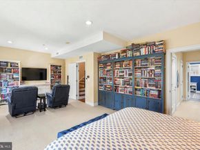 212 Gaskill Street, Philadelphia PA 19147