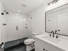 3606 Golfview Lane, Philadelphia PA 19114