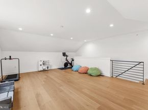 3606 Golfview Lane, Philadelphia PA 19114