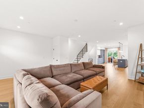 3606 Golfview Lane, Philadelphia PA 19114