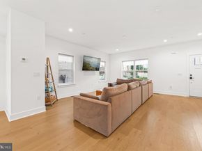 3606 Golfview Lane, Philadelphia PA 19114