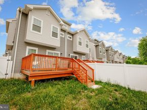3606 Golfview Lane, Philadelphia PA 19114
