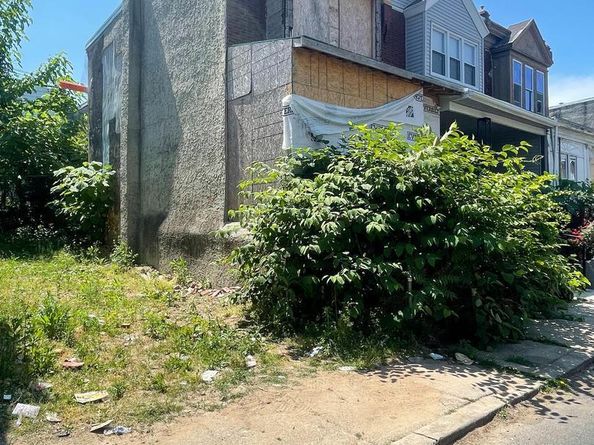 6028 Regent Street, Philadelphia PA 19142