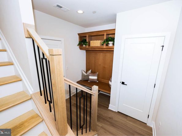 305 Manion Alley, King Of Prussia PA 19406