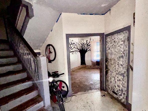 71 E Penn Street, Philadelphia PA 19144