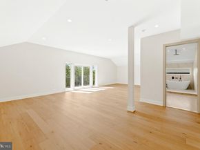 9741 Krewstown Road, Philadelphia PA 19115