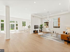 9741 Krewstown Road, Philadelphia PA 19115