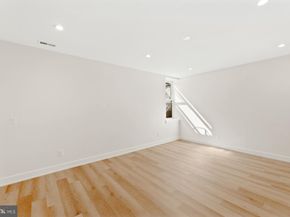9741 Krewstown Road, Philadelphia PA 19115